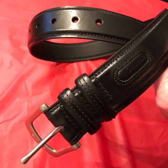 Columbia man’s leather belt in excellent used condition sz 48 ( xL/xxL) - Picture 2 of 5